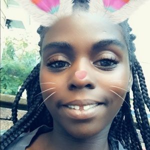 Meet your Posher, Alycia